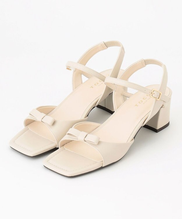 TOCCA 【大人百花掲載】TINY RIBBON SANDALS サンダル アイボリー系