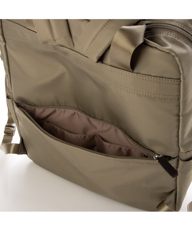 LA BAGAGERIE 10ポケット持ち手付きリュック Lサイズ カーキ