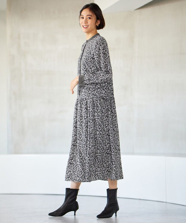 自由区 S 【洗える】フラワーペタルプリント ワンピース モノトーン系