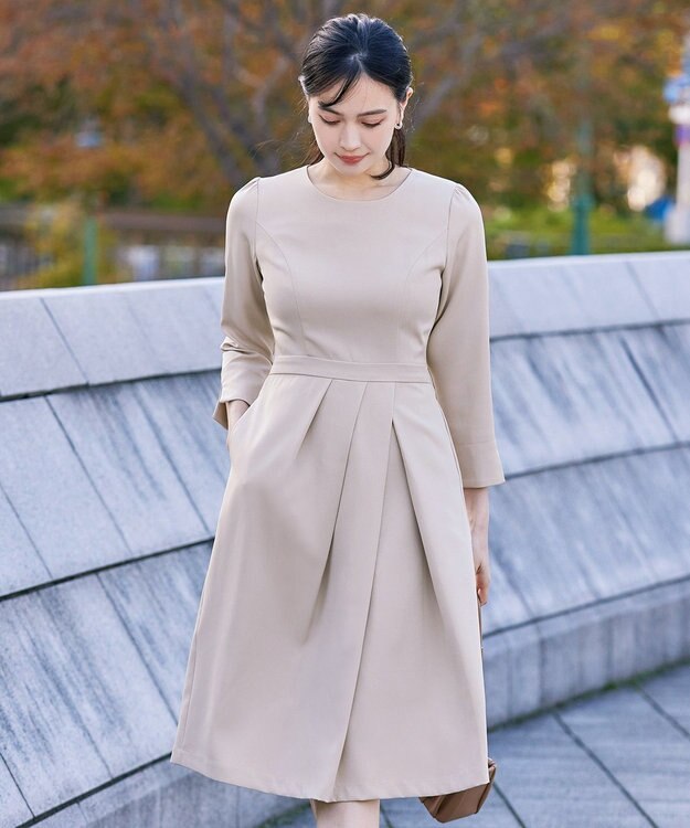 Tiaclasse L 【洗える】アシンメトリータックフレアワンピース ベージュ