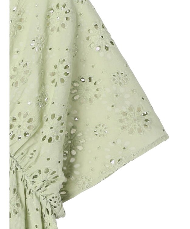 earth music&ecology コットンレースＶネックブラウス Off White