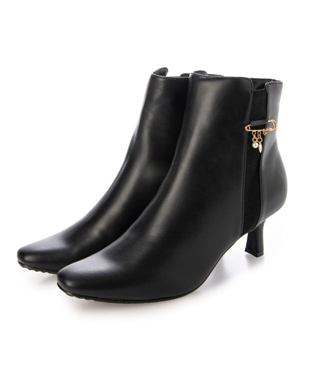 ing <Pitti>2WAYチャームショートブーツ ブラック