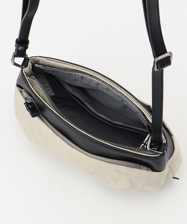 Y'SACCS Polka Dots　タックラウンドポシェット アイボリー