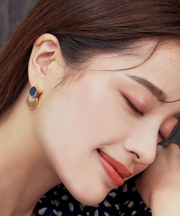 Tiaclasse 2トーンピアス ネイビー×キャメル