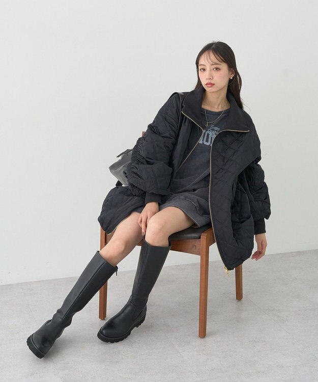 earth music&ecology ランダム刺繍オフショルプルオーバー Charcoal Gray