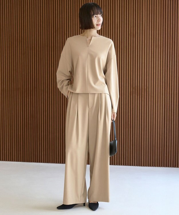 UNFILO マイビューティ タックワイドパンツ ベージュ