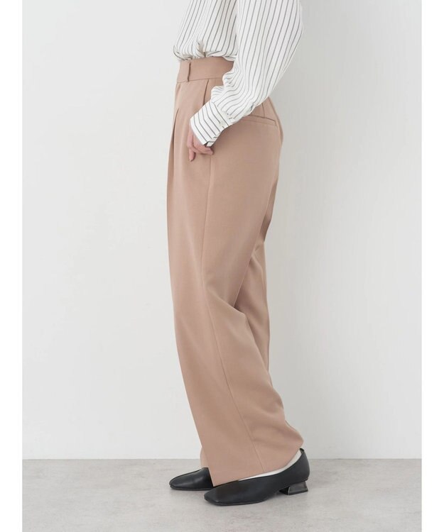 earth music&ecology ワンタックストレートパンツ Beige