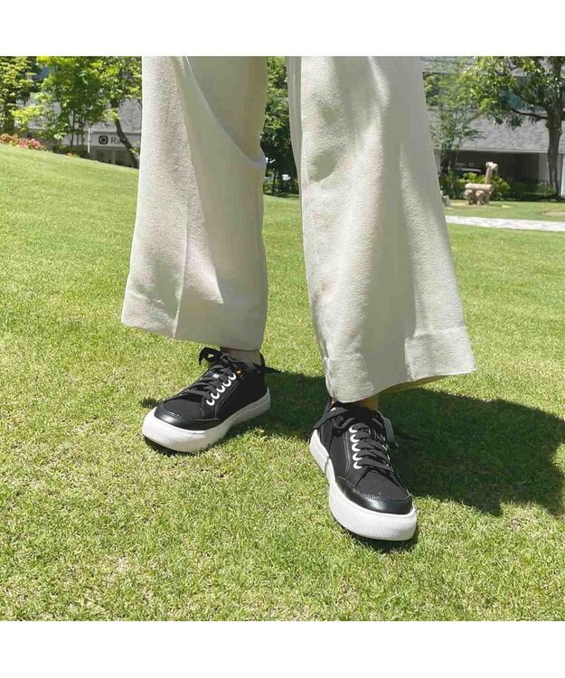 MODE ET JACOMO <carino>【レイン対応】【軽量】レースアップスニーカー ブラック