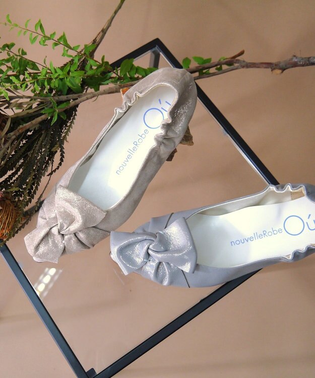 nouvelleRobe Oū 新色追加【本革・高反発】Butterfly knot ポインテッドトゥ パンプス ガンメタリック