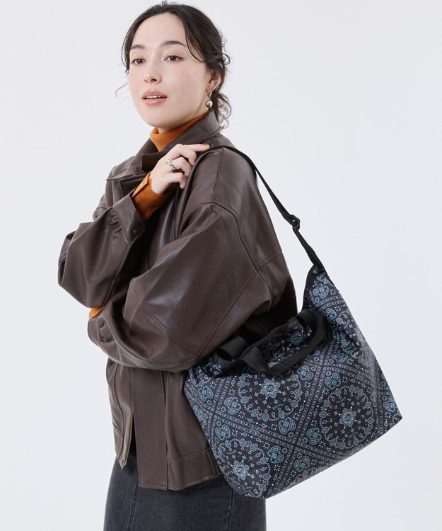 LeSportsac DELUXE EASY CARRY TOTE/ステレートバンダナ ステレートバンダナ