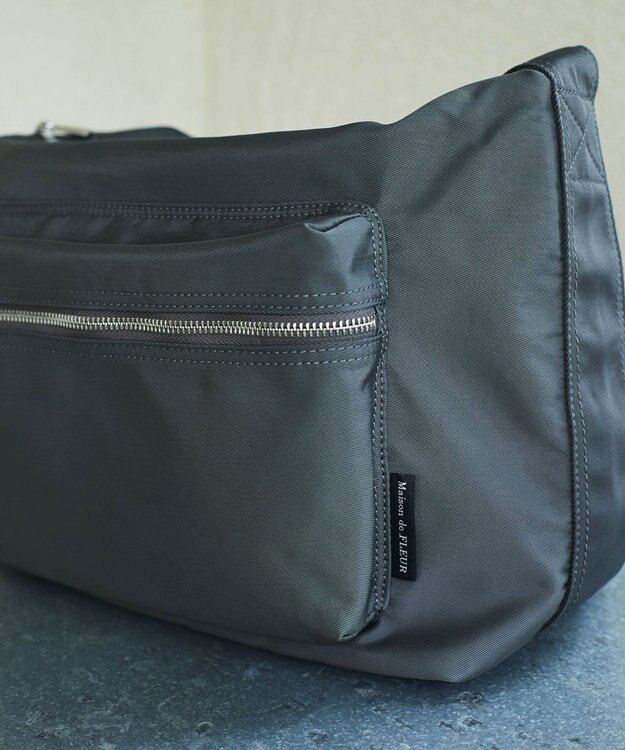 Maison de FLEUR ファスナーショルダーバッグ Black