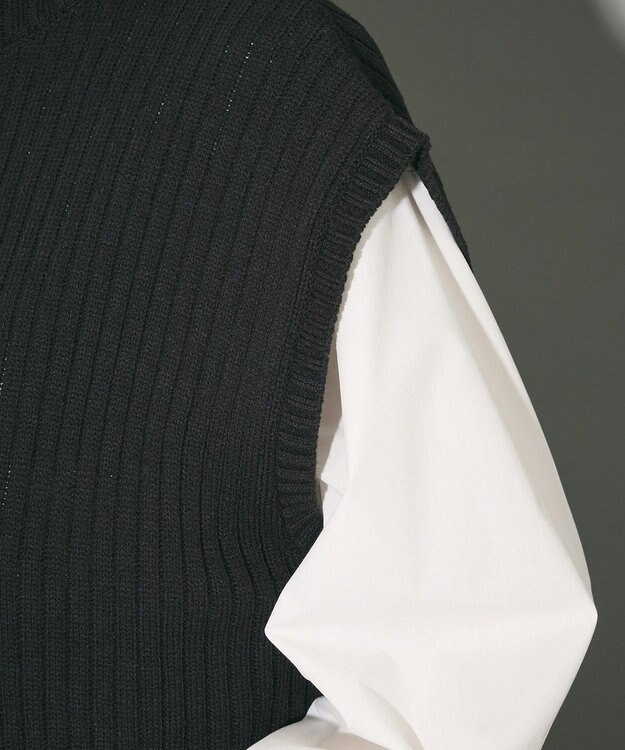 Green Parks フロントジップベスト Black