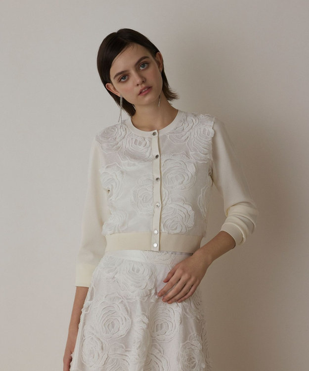 GRACE CONTINENTAL ローズ刺繍ニットカーディガン ホワイト