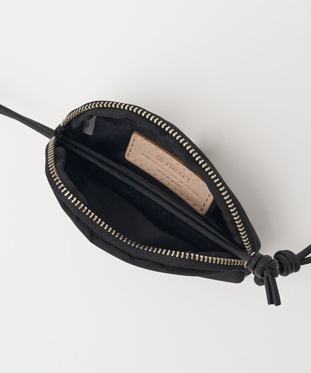 russet クラウズナイロンネックポーチ(Z-232) Black