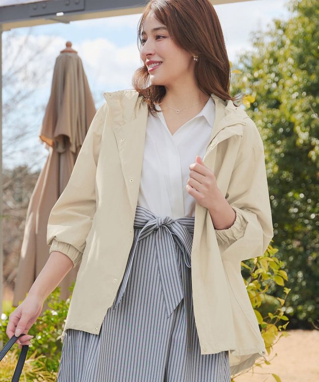 Tiaclasse L 撥水ドロストマウンテンパーカー アイボリー