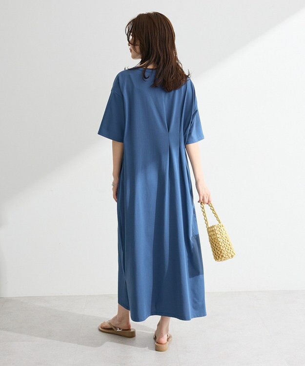Green Parks 半袖タックカットワンピース Deep Blue