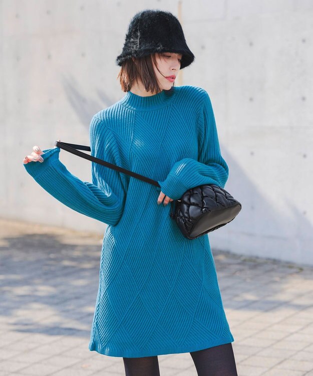 Tiaclasse キルティング巾着ショルダーバッグ ブラック