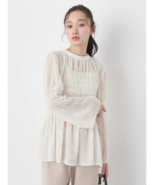 earth music&ecology ジャガードシャーリングプルオーバー Ivory