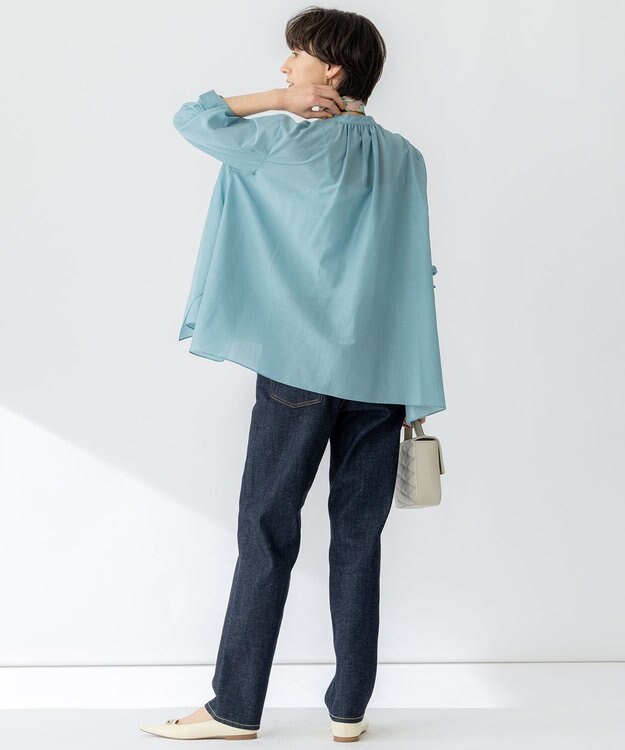 23区 【洗える】シアーコットンシルク ハンカチーフヘム デザイン シャツ セージ系