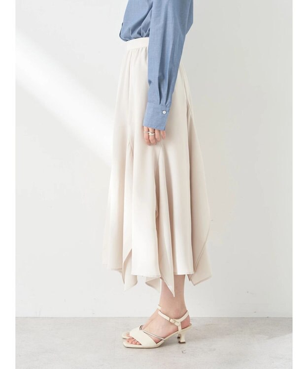 earth music&ecology ランダムイレヘムスカート Ivory