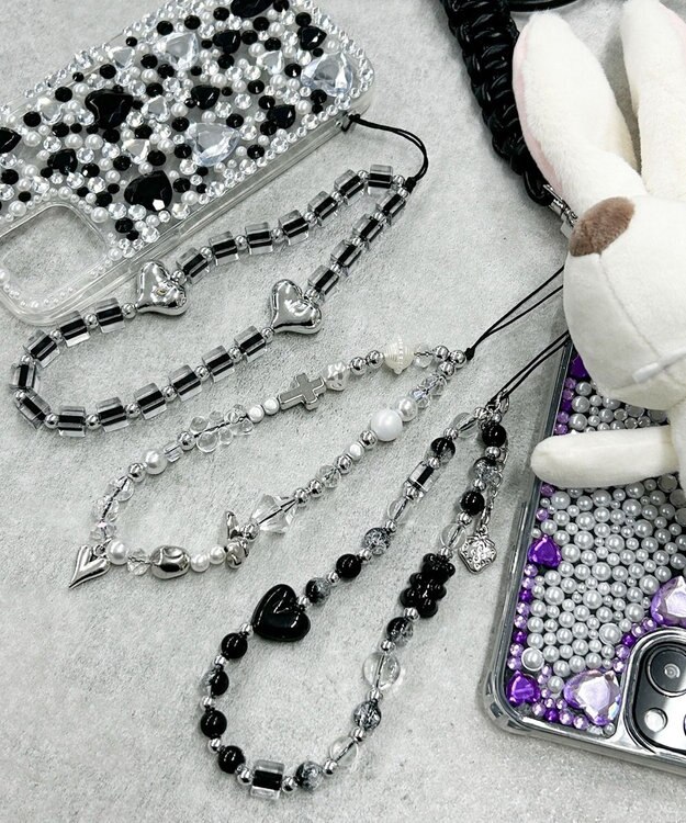 WEGO ビーズストラップキーホルダーE 柄4