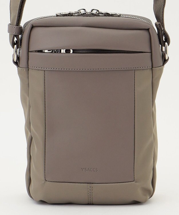 Y'SACCS ブロックモチーフポシェット グレージュ