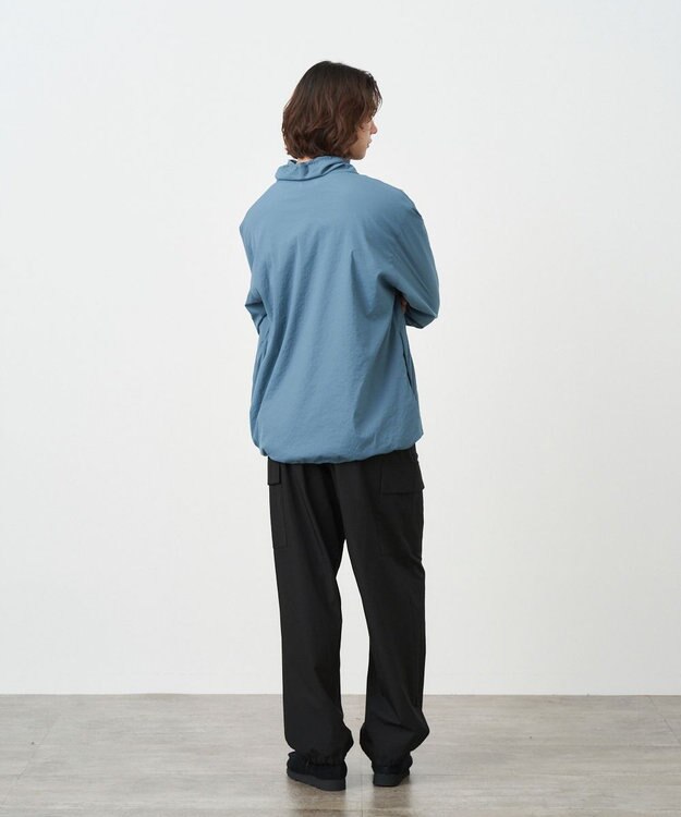 ATON HIGH STRETCH NYLON | スタンドプルオーバー - UNISEX LIGHT BLUE