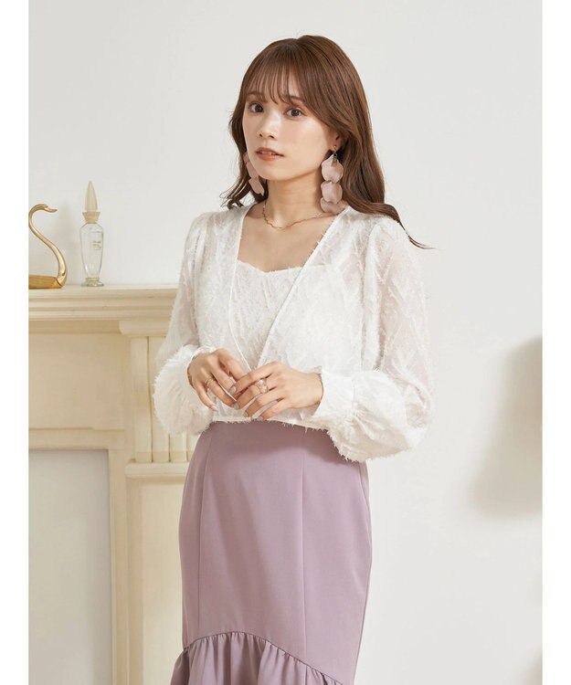 earth music&ecology ＳＥＴ２点カットジャカードカーディガン＋ビスチェ Off White