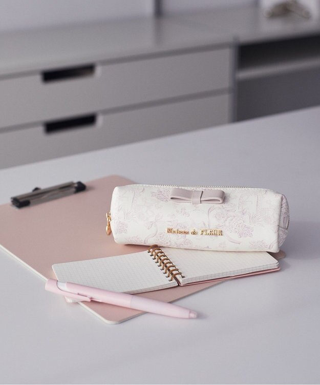 Maison de FLEUR フラワーガーデン柄合皮ロングポーチ Pink