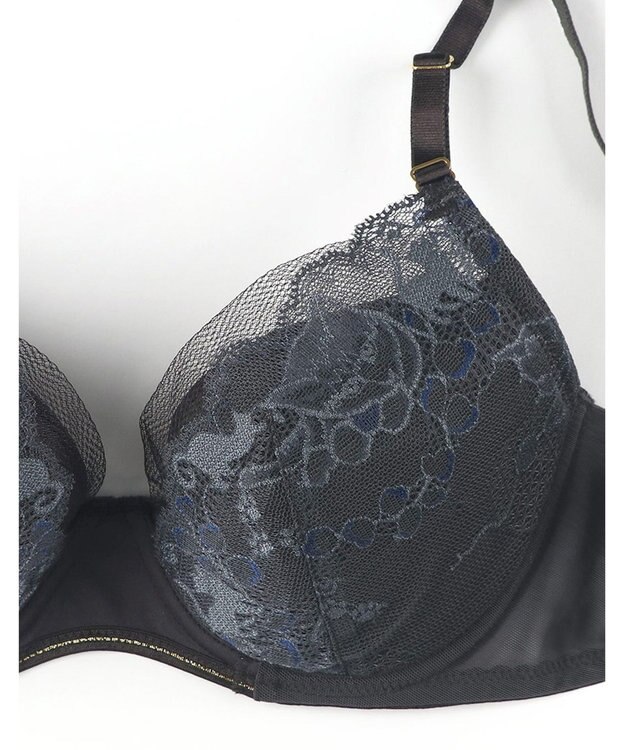 Wing 【SHIHOさん着用】 ブラジャー 自分のからだに合うフィット感 バストになじみやすい 背中すっきり 【マッチミーブラ】 ブラ KB2004 ウイング／ワコール ダークブラウン