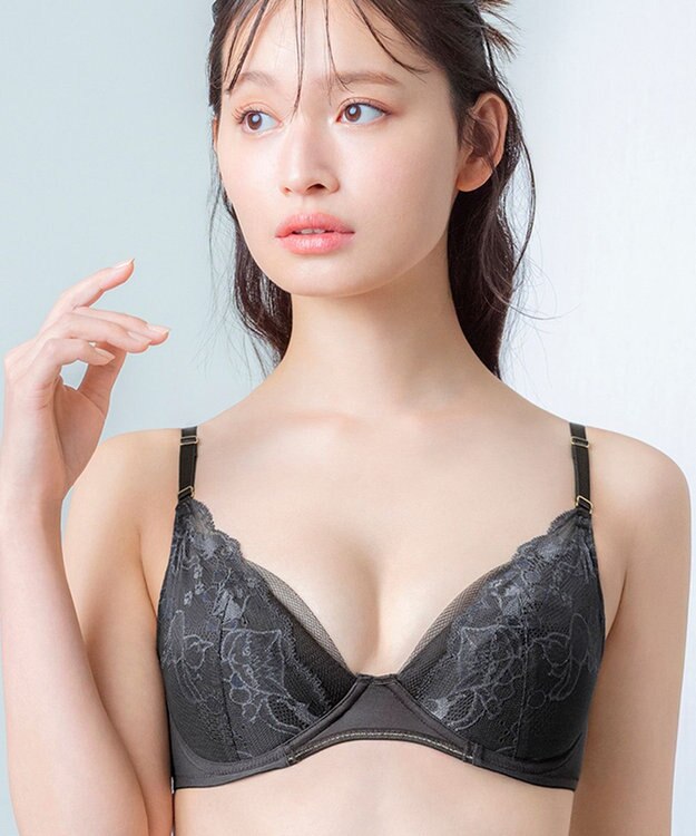 Wing 【SHIHOさん着用】 ブラジャー 自分のからだに合うフィット感 バストになじみやすい 背中すっきり 【マッチミーブラ】 ブラ KB2004 ウイング／ワコール ダークブラウン