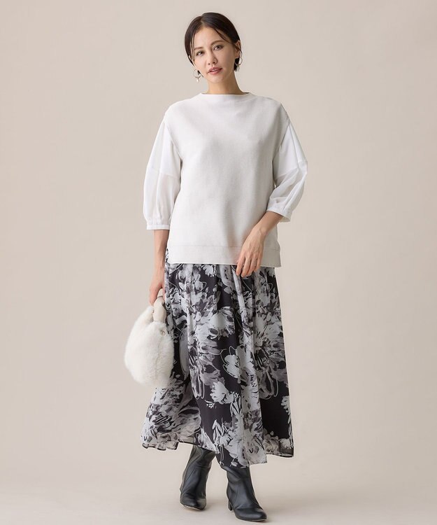 自由区 【洗える】エッセンシャルポンチ Vネックカットソー アイボリー系