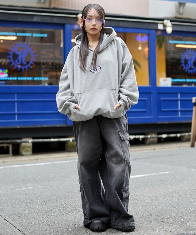 WEGO 【ユニセックス着用ITEM/裏起毛】バルーンクロップドグラフィックプルパーカー 杢グレー