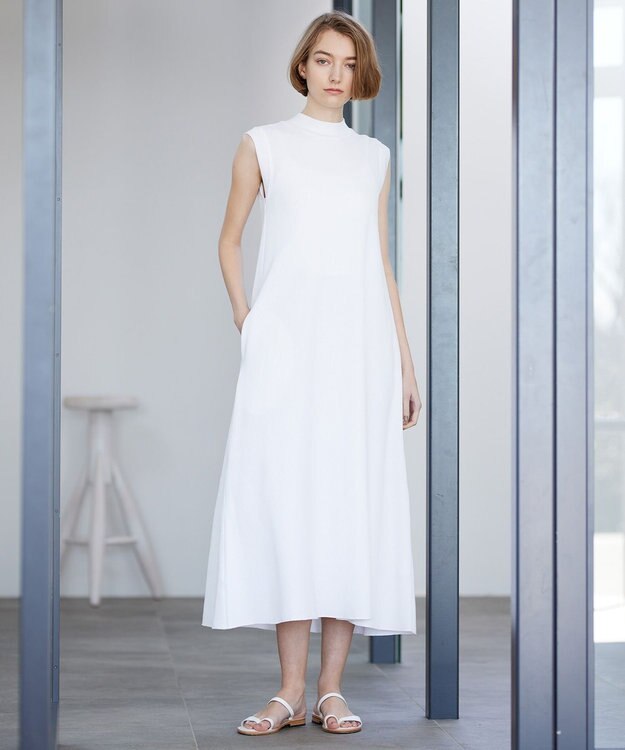 BEIGE， COSMOS/ワンピース White