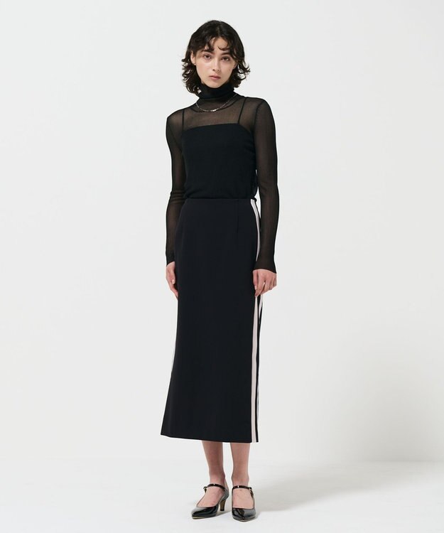 GRACE CONTINENTAL シアーリブタートルトップ ブラック