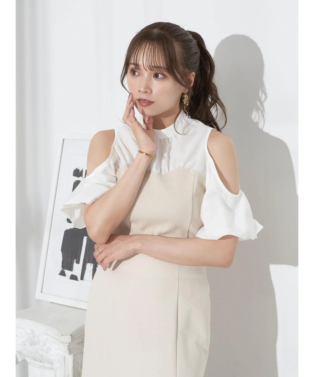 earth music&ecology オープンショルダードッキングプルオーバー Ivory