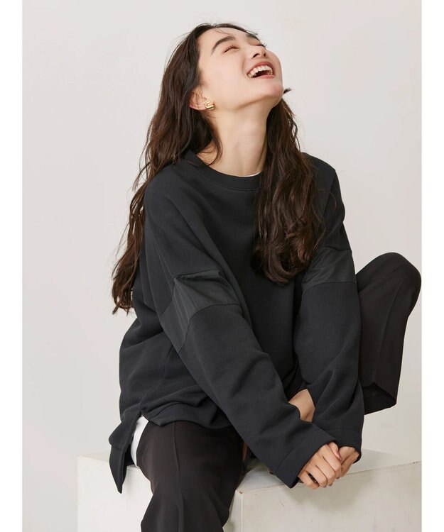 AMERICAN HOLIC 異素材ショルダー切り替えスウェット1 Black