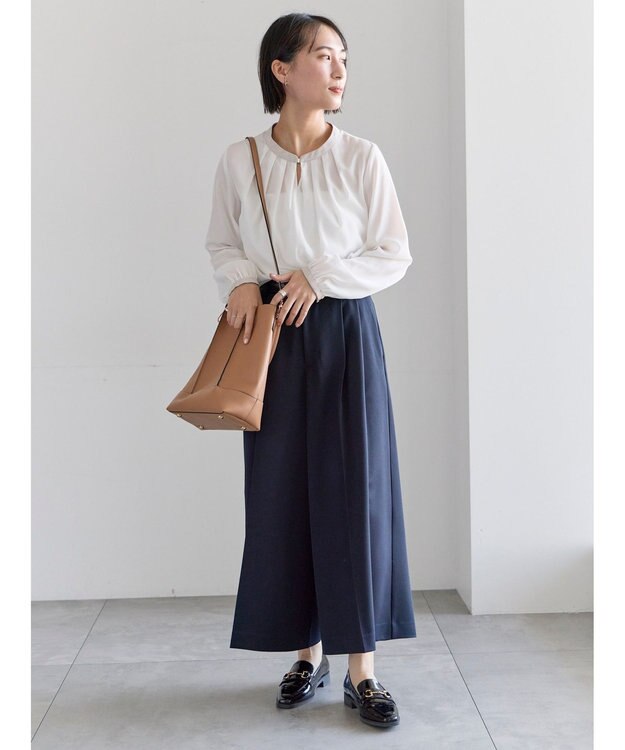 Te chichi スクエアチャームフロントタックブラウス オフホワイト