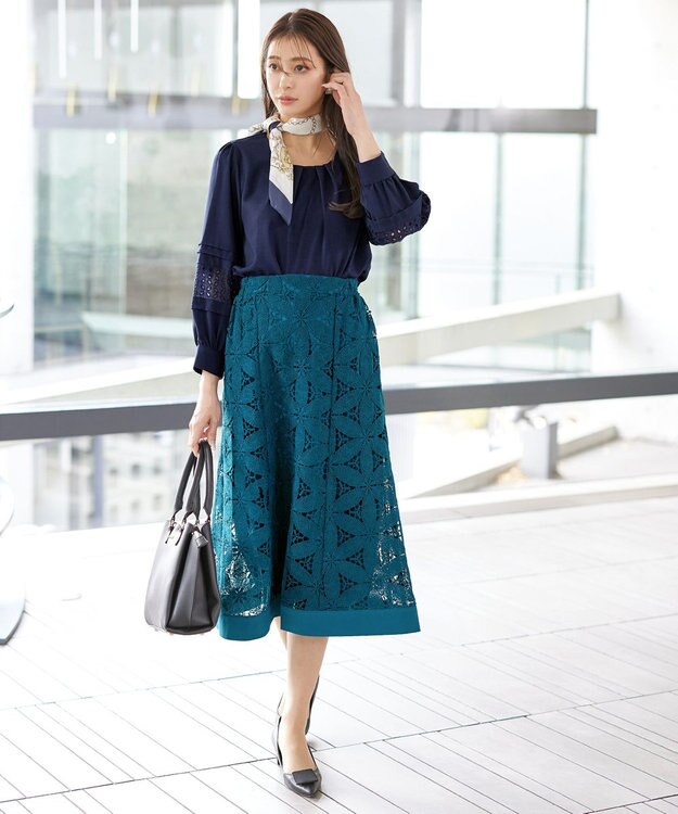 Tiaclasse L 【洗える】袖レースはさみこみシャツ ネイビー