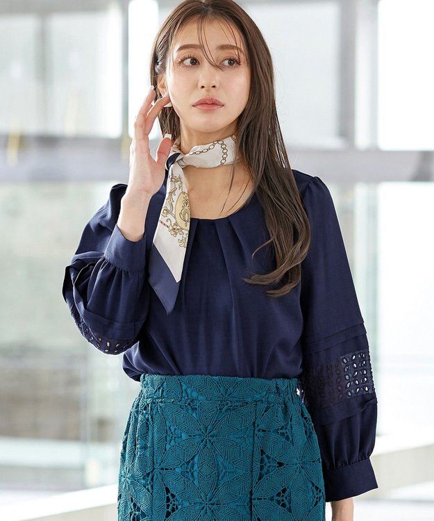 Tiaclasse L 【洗える】袖レースはさみこみシャツ ネイビー