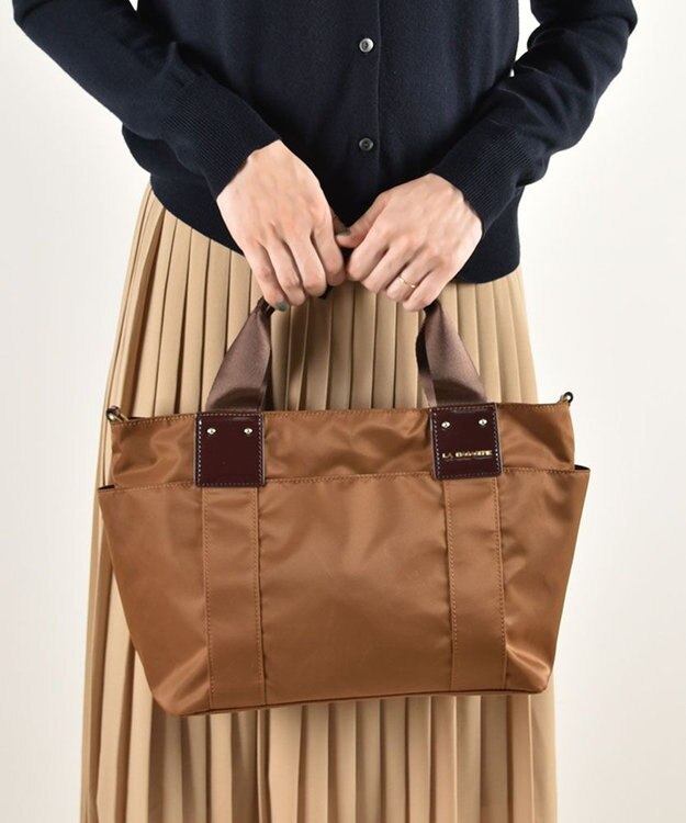 LA BAGAGERIE 2WAYナイロントート チョコ