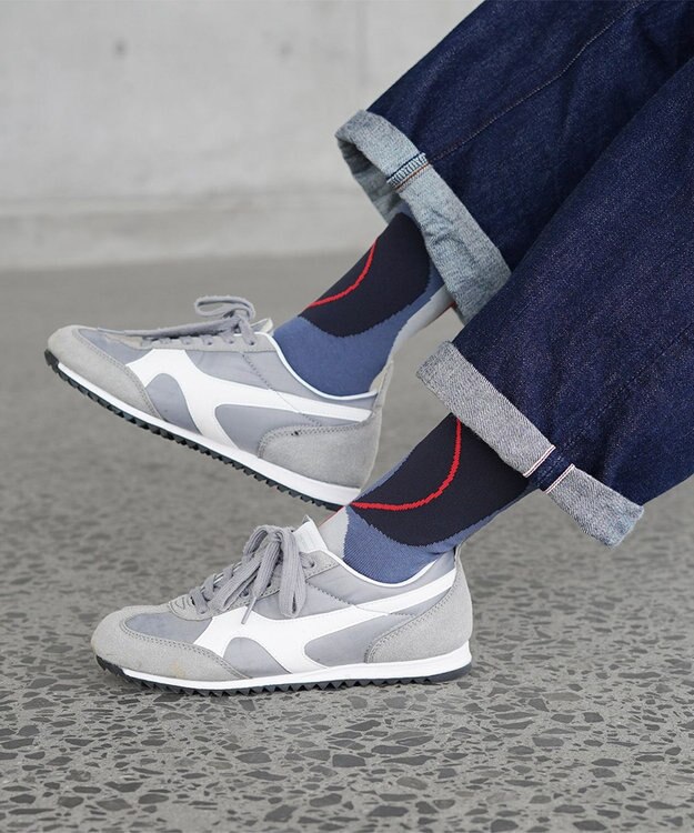 nitorito 【UNISEX】米沢オリジナル柄 nuts 靴下 black