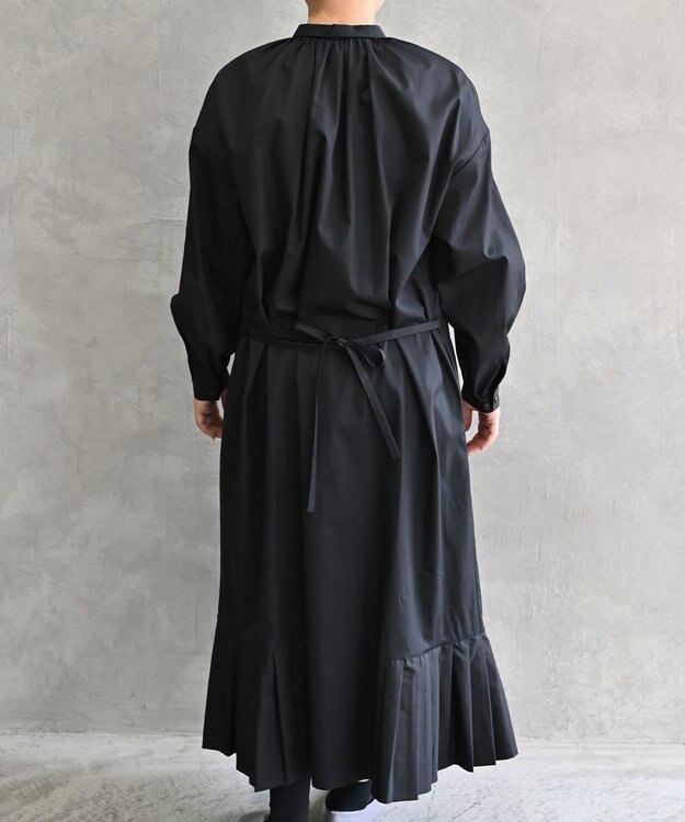 muuc 〈オーガニックコットン〉〈コットンブロード生地〉〈カラーにより異なる生地〉〈通年着られる〉コットン裾プリ ーツ 前開き ワンピース ブラック