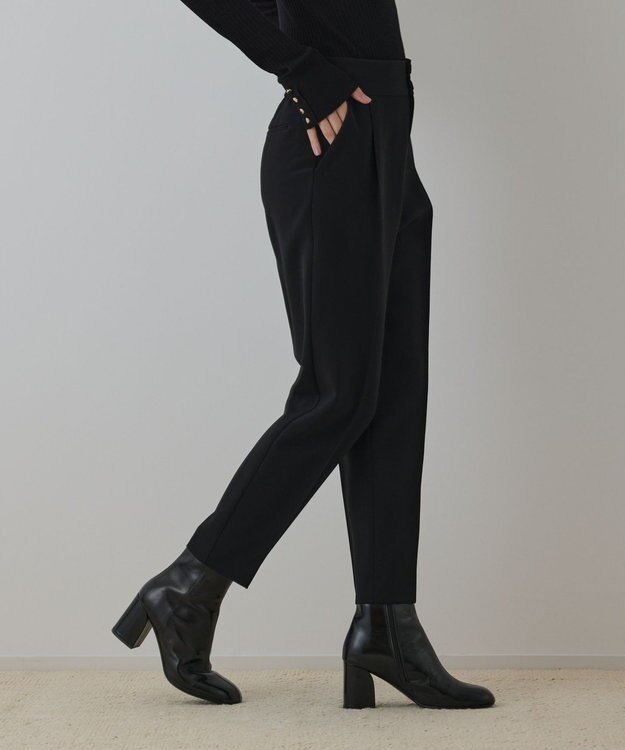 GRACE CONTINENTAL ハイウエストテーパードパンツ ブラック