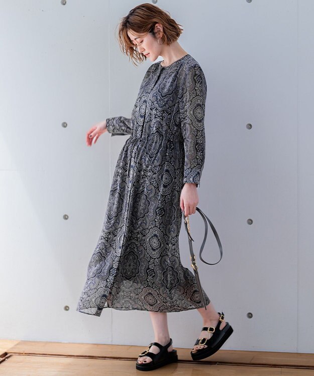 23区 レザー モバイル ポーチ スレート