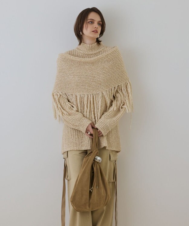 GRACE CONTINENTAL フリンジケープニットトップ キナリ