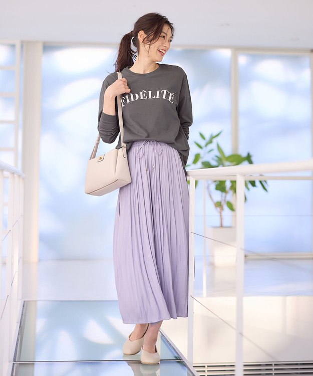 ANY L ロゴロングTシャツ チャコール×オフロゴ