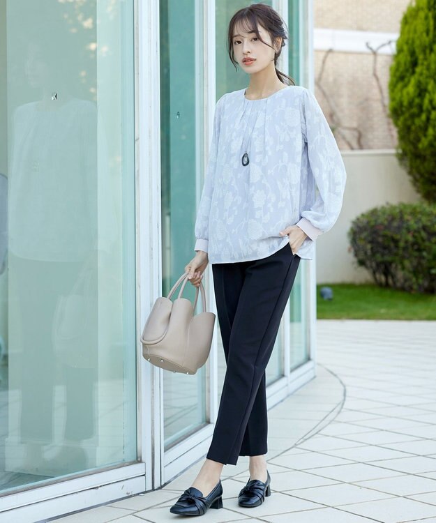 Tiaclasse 【安田美沙子さん着用・ポーチ・ショルダー紐付き】フラワーカットフェイクレザーバッグ ベージュ