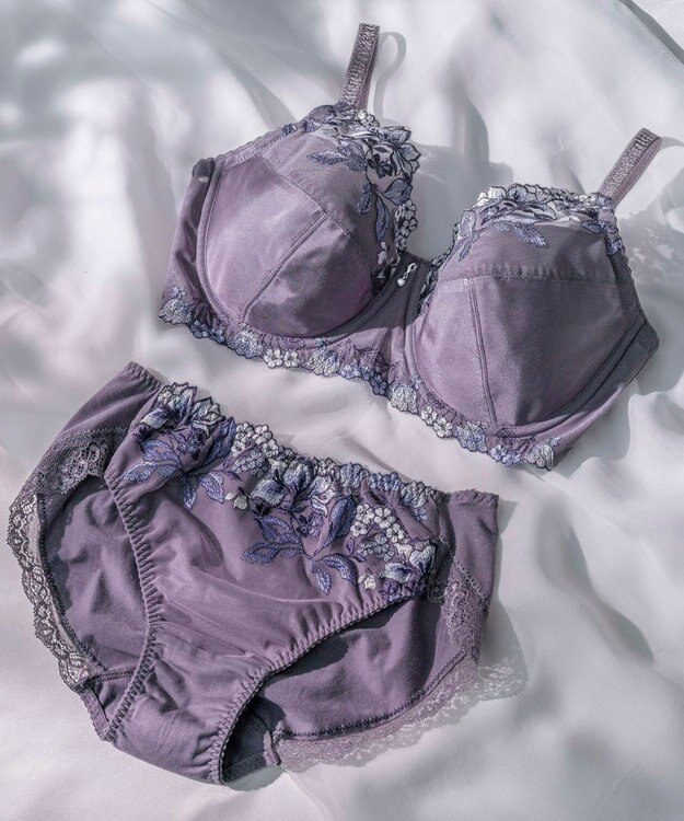 Wing Wing Lesiage 【5000シリーズ】 フルカップブラ 安定感のあるやさしいつけごこち PB5000 ウイング／ワコール グレー