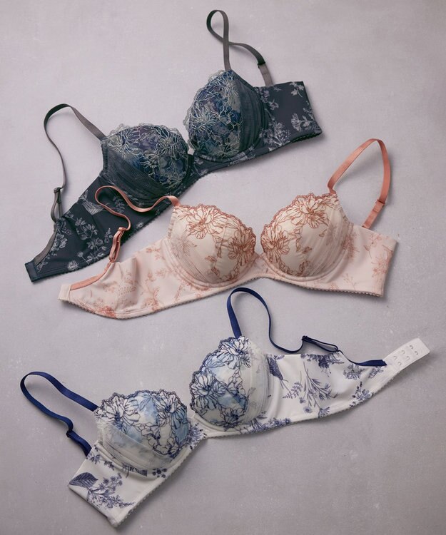 WACOAL ブラジャー 着やせシルエット 脇から背中のラインすっきり Gカップまで対応 大きいサイズ レディース BXC405 /ワコール アイボリー